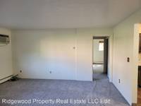 $650 / Month Apartment For Rent: 3690 S Main St. 16 - Ridgewood Property Real Es...