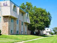 $445 / Month Apartment For Rent: Governeour Manor 7025 E Lincoln - Wichita Portf...