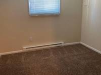 $1,750 / Month Apartment For Rent: 601 S. Greenwood Ave. - C02 Apt. C2 - Robin Hoo...