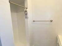 $2,575 / Month Apartment For Rent: 1600 W. Fifth St. APT D17 - 009 - 1600 W. Fifth...