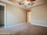 $2,500 / Month Apartment For Rent: 1144 E Walnut Unit C - Roza Homes, LLC | ID: 47...