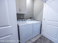 $1,550 / Month Apartment For Rent: 1201 William Pl. - #B - Home Locators, Inc. | I...
