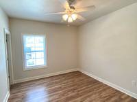 $1,250 / Month Apartment For Rent: 200 W Cranford Ave - C7 - Crown Property Manage...