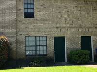$1,295 / Month Home For Rent: 911 Lancelot Circle - Shamrock Property Managem...