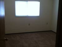 $825 / Month Apartment For Rent: Deluxe 2 Bedroom Second Floor - Portland Apartm...