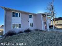 $588 / Month Apartment For Rent: 104 S Vilhauer St - 4 - Mid Dakota Properties |...
