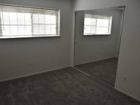 $975 / Month Apartment For Rent
