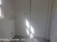 $1,995 / Month Apartment For Rent: 6751 Tobias Ave. - Metro Realty Center, Inc. | ...