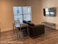 $1,800 / Month Room For Rent: 909 S Locust Street - Smile Student Living | ID...