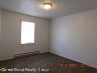 $495 / Month Apartment For Rent: 1706 South R Streeet - 9 - CornerStone Realty G...