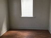 $1,595 / Month Apartment For Rent: 827 Pennsylvania Street Unit B - Utopia Managem...