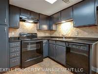 $1,800 / Month Apartment For Rent: 5829 Phoenix Dr Unit 109-D - Mexell Property Ma...