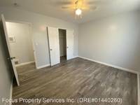 $2,200 / Month Apartment For Rent: 331 E. LIVE OAK ST. #F - Focus Property Service...