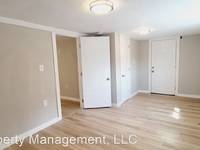 $1,295 / Month Apartment For Rent: 3715 S Thompson, - Unit C - NRB Property Manage...