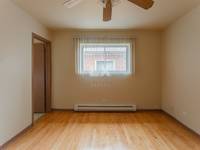 $895 / Month Apartment For Rent