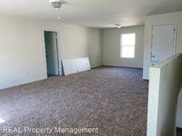 $1,500 / Month Home For Rent: 204 Valleyside Dr NE - REAL Property Management...