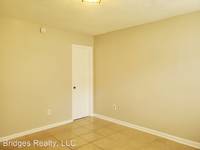 $1,250 / Month Home For Rent: 3005 Mistletoe Ave - Bridges Realty, LLC | ID: ...
