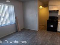 $949 / Month Apartment For Rent: 1827 Greentree Court 04-1827 - River Pointe Tow...