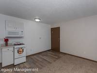 $600 / Month Apartment For Rent: 3540 N Main Street Apt 5 Apt 5 - Candlelight Co...