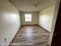 $775 / Month Apartment For Rent: 2330 Kilburn Ave - Spacious 2 And 3 Bedroom Apa...