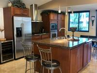 $6,400 / Month Condo For Rent: Beds 2 Bath 2 Sq_ft 2208- Realty Group Internat...