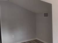 $1,300 / Month Apartment For Rent: Beds 1 Bath 1 - Www.turbotenant.com | ID: 11556907