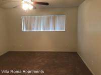 $1,373 / Month Apartment For Rent: 4735 E. Weldon Ave. #122 - Villa Roma Apartment...