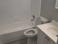 $1,750 / Month Apartment For Rent: 2800 Gentrytown Drive 26 - Parkview Village Apa...