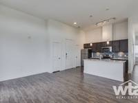 $2,121 / Month Apartment For Rent