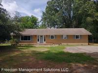 $1,400 / Month Home For Rent: 1340 S. 4th Street - Freedom Management Solutio...