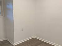 $850 / Month Apartment For Rent: 1006 Vine St. - 3 - On Q Real Estate & Prop...