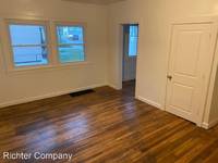$1,195 / Month Apartment For Rent: 233 Barnett Street NE Apartment 1 - Richter Com...