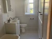 $1,745 / Month Townhouse For Rent: Beds 2 Bath 1 Sq_ft 1400- Www.turbotenant.com |...
