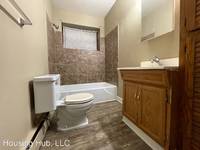 $850 / Month Apartment For Rent: 224 Bates Ave. #1 - Housing Hub, LLC | ID: 1039...