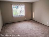 $695 / Month Apartment For Rent: 14812 Normandy Blvd #05 - Grenoble Apartments |...