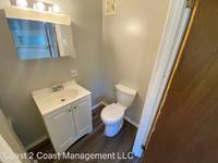 $750 / Month Apartment For Rent: 337 Locust St - B - Coast 2 Coast Management LL...