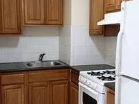 $1,900 / Month Apartment For Rent: 141-35 PERSHING CRESCENT 3B - 141-35 Pershing C...