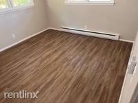 $1,200 / Month Apartment For Rent: Unit 1-4 - Www.turbotenant.com | ID: 11451274