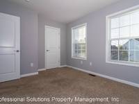 $990 / Month Apartment For Rent: 1075-C Two Mile Rd - Professional Solutions Pro...