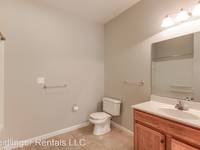 $1,400 / Month Apartment For Rent: Barrington Road - 11 - Neidlinger Rentals LLC |...